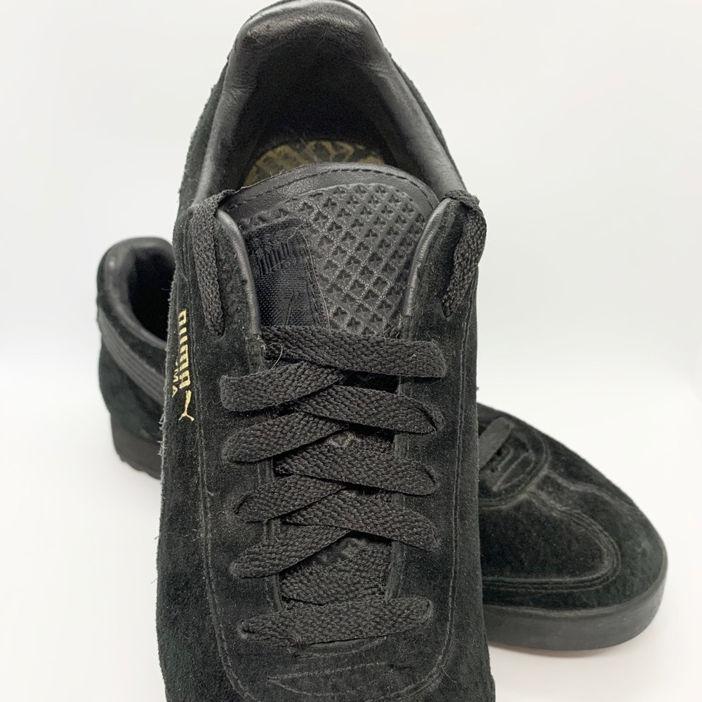 Puma Roma Black Suede Leather Wm Shoes sz 8